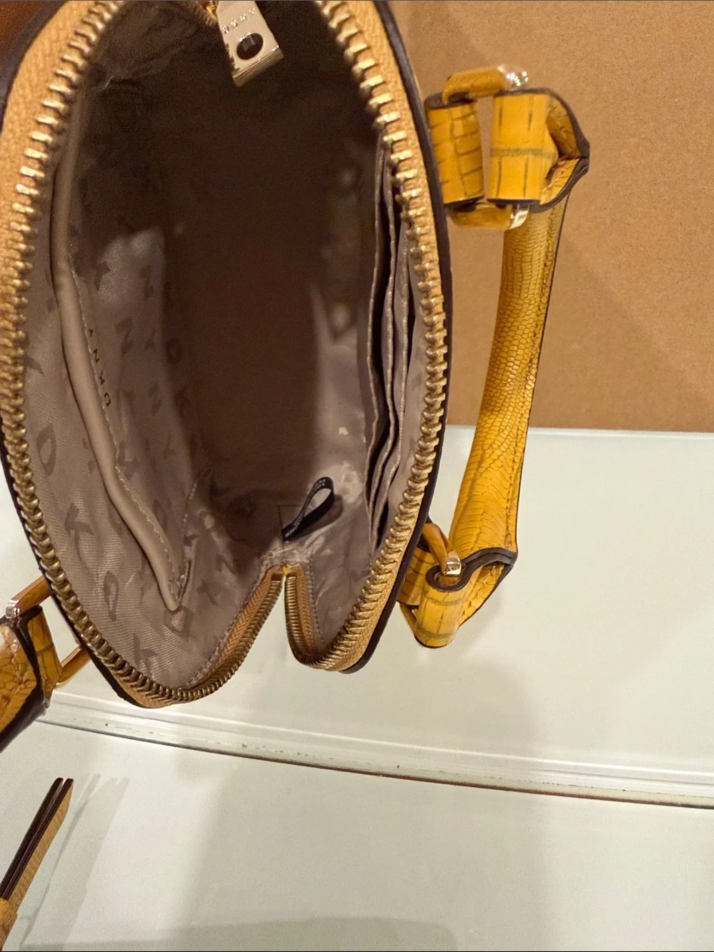Dkny structured croc